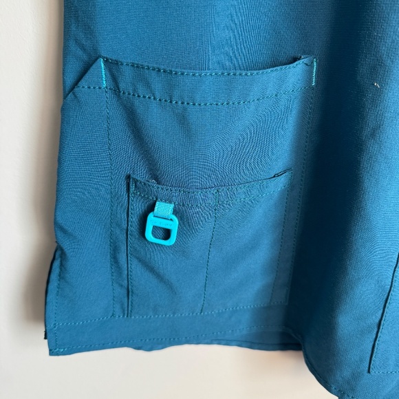Carhartt Women's Short Sleeve Scrub Top Teal X-Small‎ Pockets Uniform - Picture 6 of 13